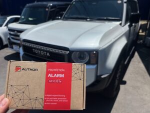 ランクル250　カーセキュリティ　IGLA ALARM取り付け