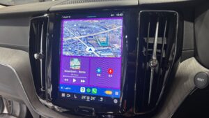ボルボ　XC60　CarTVMate取り付け