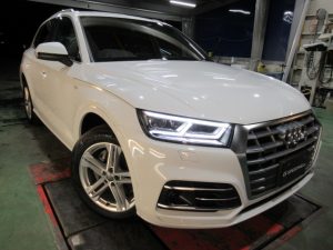 アウディ　Ｑ5　ボディーコーティング＆フィルム貼り付け施工