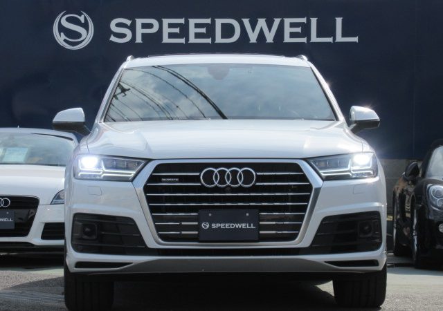 ２０１６年式　アウディＱ７納車情報！