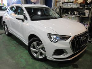 アウディ　新型Ｑ３　各種コーティング施工