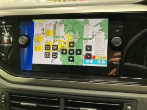 VW　ポロ　テレビ、DVD取り付け