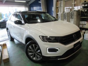 VW　T-ROC　エシュロンNANO-FILボディ―コ―ティング施工