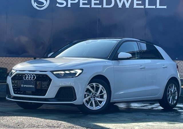 ２０２１年式　アウディ　Ａ１スポーツバック