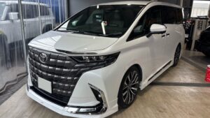 トヨタ　アルファード　RSR 車高調取り付け