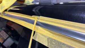 ボルボ　V70　メッキモール磨き