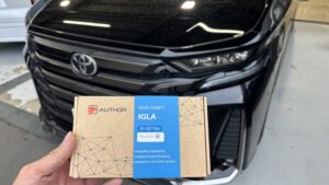 トヨタ　ヴェルファイアIGLA2+、ステンレススキャナー取り付け