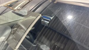 トヨタ　カローラツーリング　THINKWARE　TU3000　ドラレコ取り付け