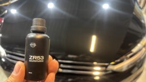 フォルクスワーゲン　トゥーラン　セラミックコーティング　NASIOL ZR53施工